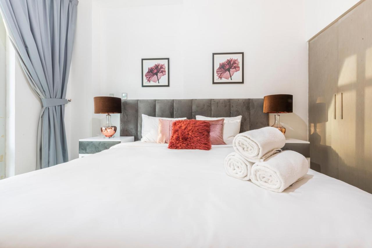 Bnbmehomes - The Lofts - Emaar Dubai Ngoại thất bức ảnh