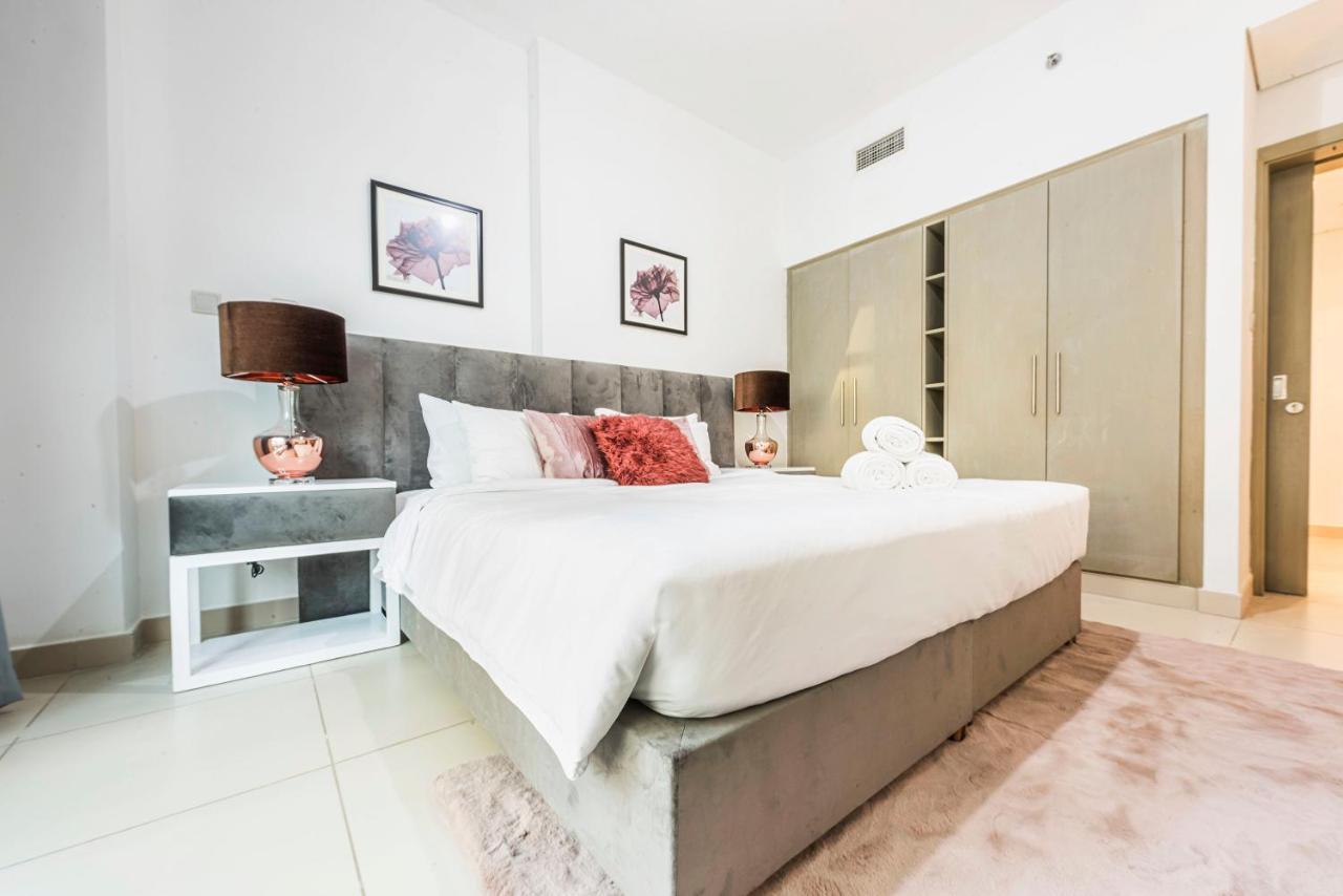 Bnbmehomes - The Lofts - Emaar Dubai Ngoại thất bức ảnh